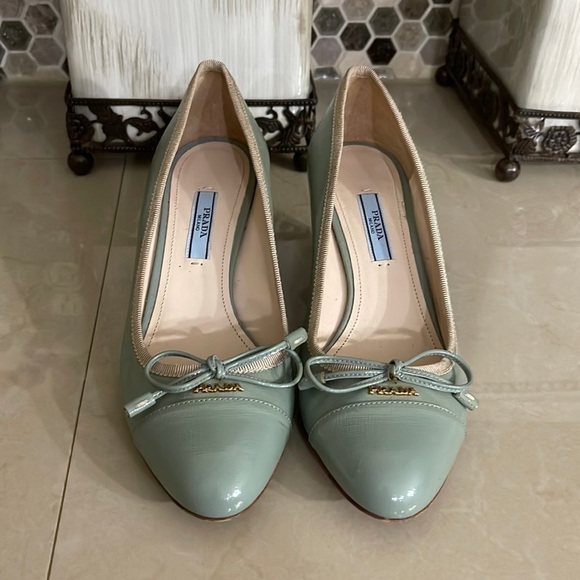 Prada Milano logo bow Saffiano leather mint green wedge heel size 37 (US 7) - Picture 1 of 10